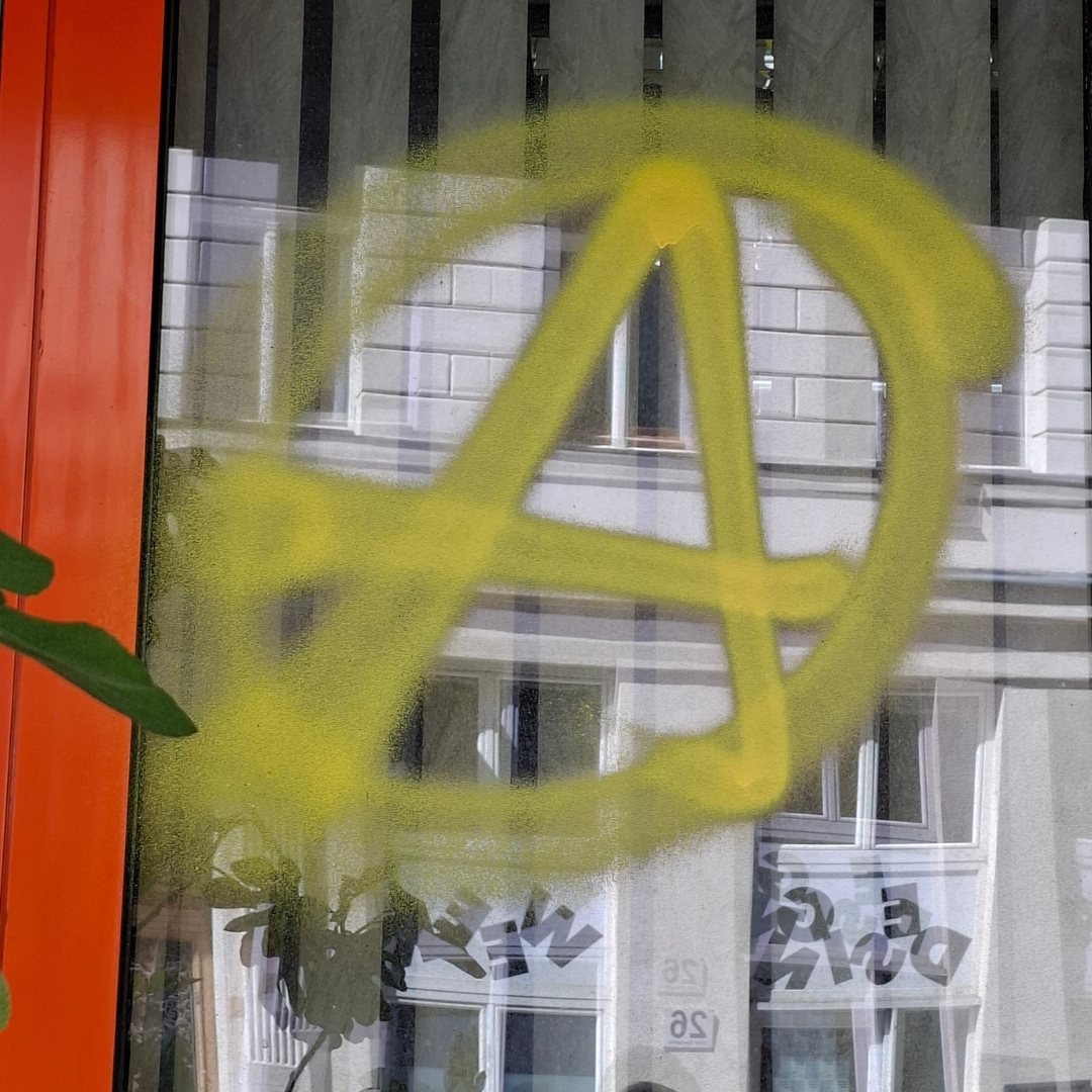 Bild zu Farbanschlag auf christliches Umfeld in Wien-Leopoldstadt